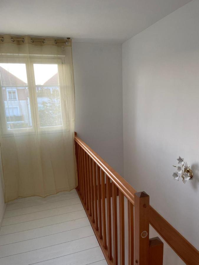 Charmant Appartement Duplex A 5Min De Disney. Magny-le-Hongre Eksteriør bilde