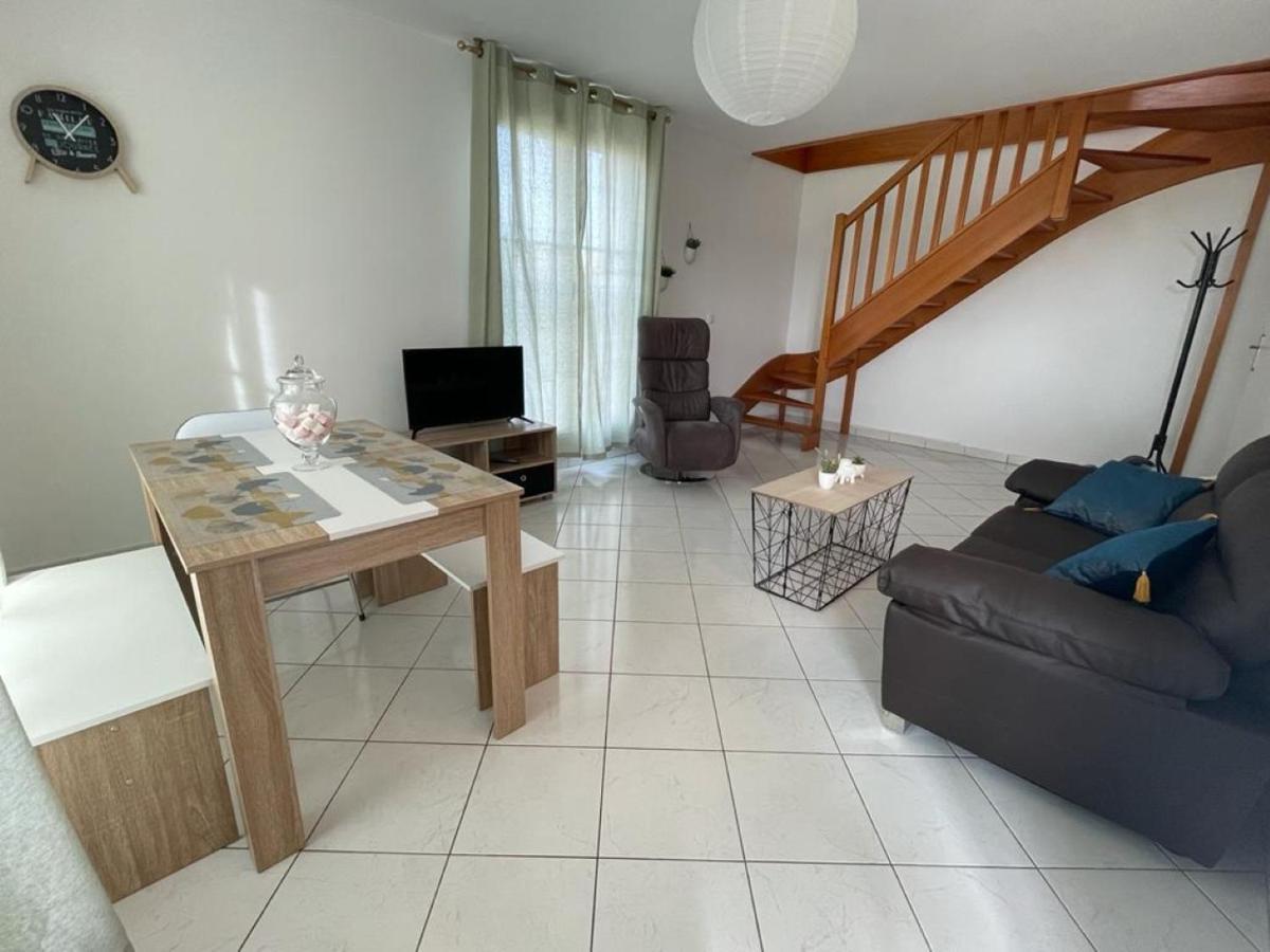 Charmant Appartement Duplex A 5Min De Disney. Magny-le-Hongre Eksteriør bilde