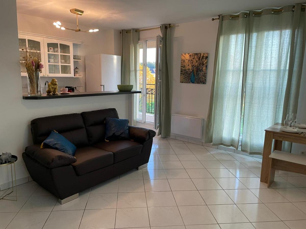 Charmant Appartement Duplex A 5Min De Disney. Magny-le-Hongre Eksteriør bilde