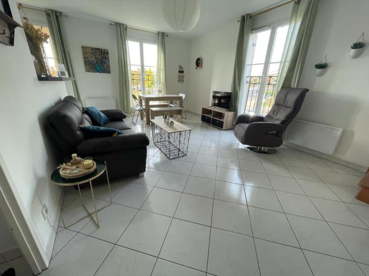 Charmant Appartement Duplex A 5Min De Disney. Magny-le-Hongre Eksteriør bilde